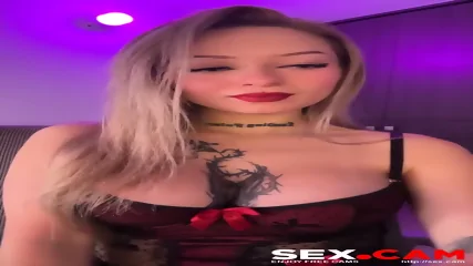 Tattooed Blonde Sings Very Sensually - Telegram Soft - Video Tendance HD | Jeux de Rue