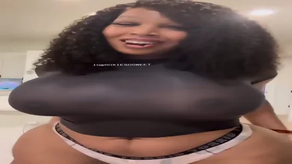 Stacked Stallion - Video Porno Gratuite HD | Jeux de Rue