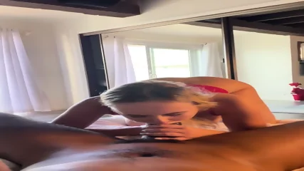 Sexy Blonde PAWG Gets A Christmas Creampie From BBC Lucky - Video Porno Gratuite HD | Jeux de Rue