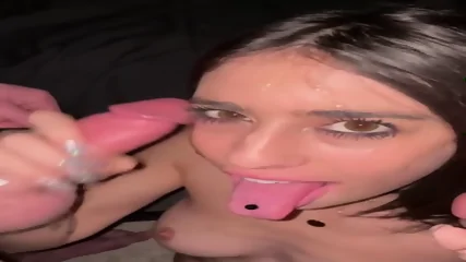 Sharing Is Caring - Video Porno Gratuite HD | Jeux de Rue