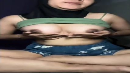 Ukhti Binor Pamer Bobba - Video Porno Gratuite HD | Jeux de Rue