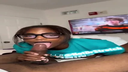 Fine Bitch Stretched - Video Porno Gratuite HD | Jeux de Rue