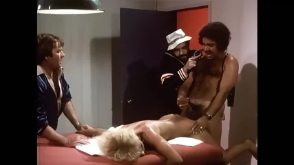 Amanda By Night (1981) - Video Porno Gratuite HD | Jeux de Rue