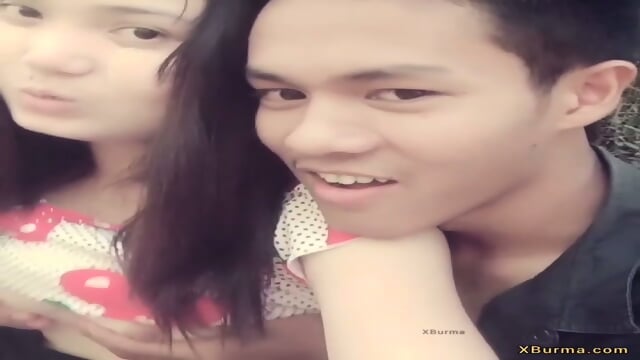 Bercinta di kebun - Video Porno Gratuite HD | Jeux de Rue