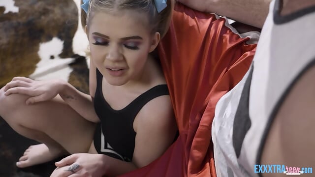 Blonde Teen Coco Lovelock Fucked By Big Cock Charles Dera - Video Porno Gratuite HD | Jeux de Rue