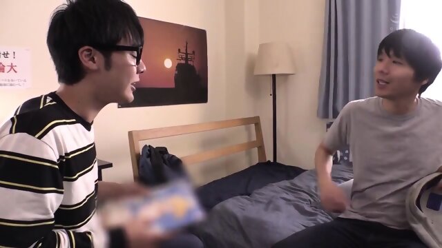 Japanese mother fucks sons friend - Video Populaire HD | Jeux de Rue