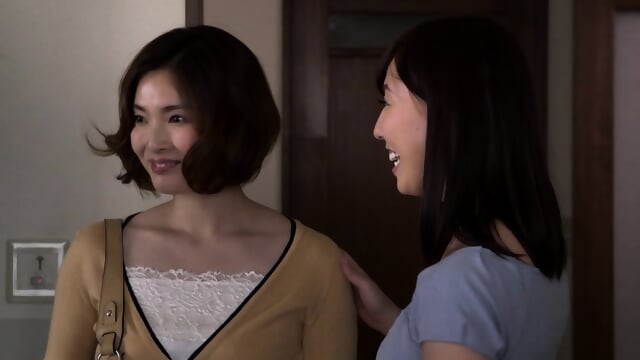 Secret Lesbian Wives - Vidéo premium HD - MILF | Jeux de Rue